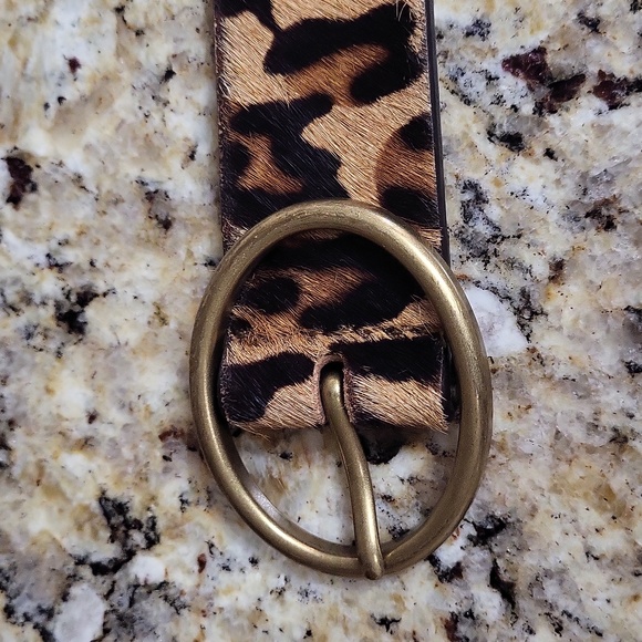 AE Cow Hide Leather Belt - Picture 2 of 8